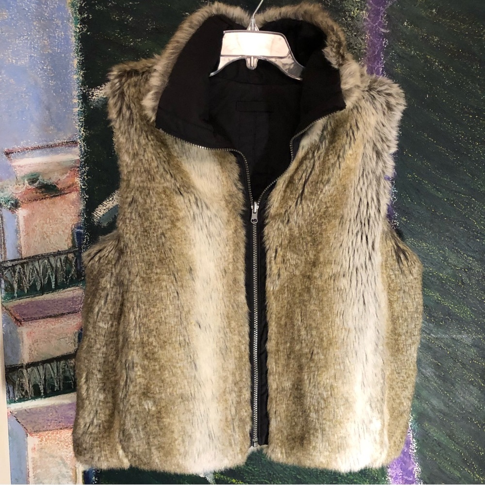 Reversible Faux Fur & Black Zippered Vest